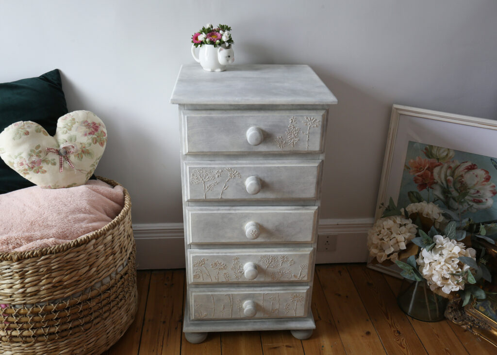 05 3D Dresser - product gallery