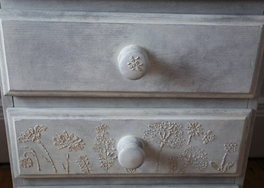 09 3D Dresser - product gallery